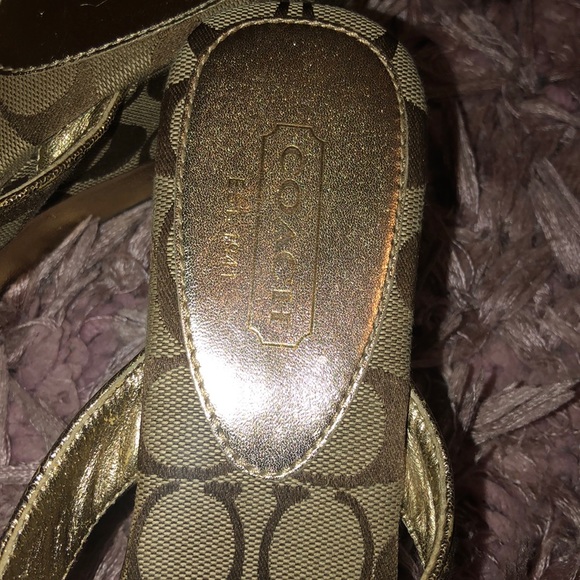 Coach Wedges - Picture 3 of 4